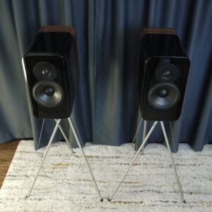 Q Acoustics Concept 300 speaker