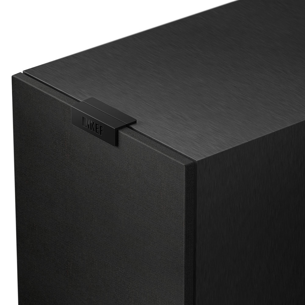 KEF Q11 Meta speaker KEF Q11 Meta speaker
