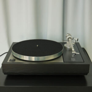 Linn Majik LP12 turntable (ex-demo)