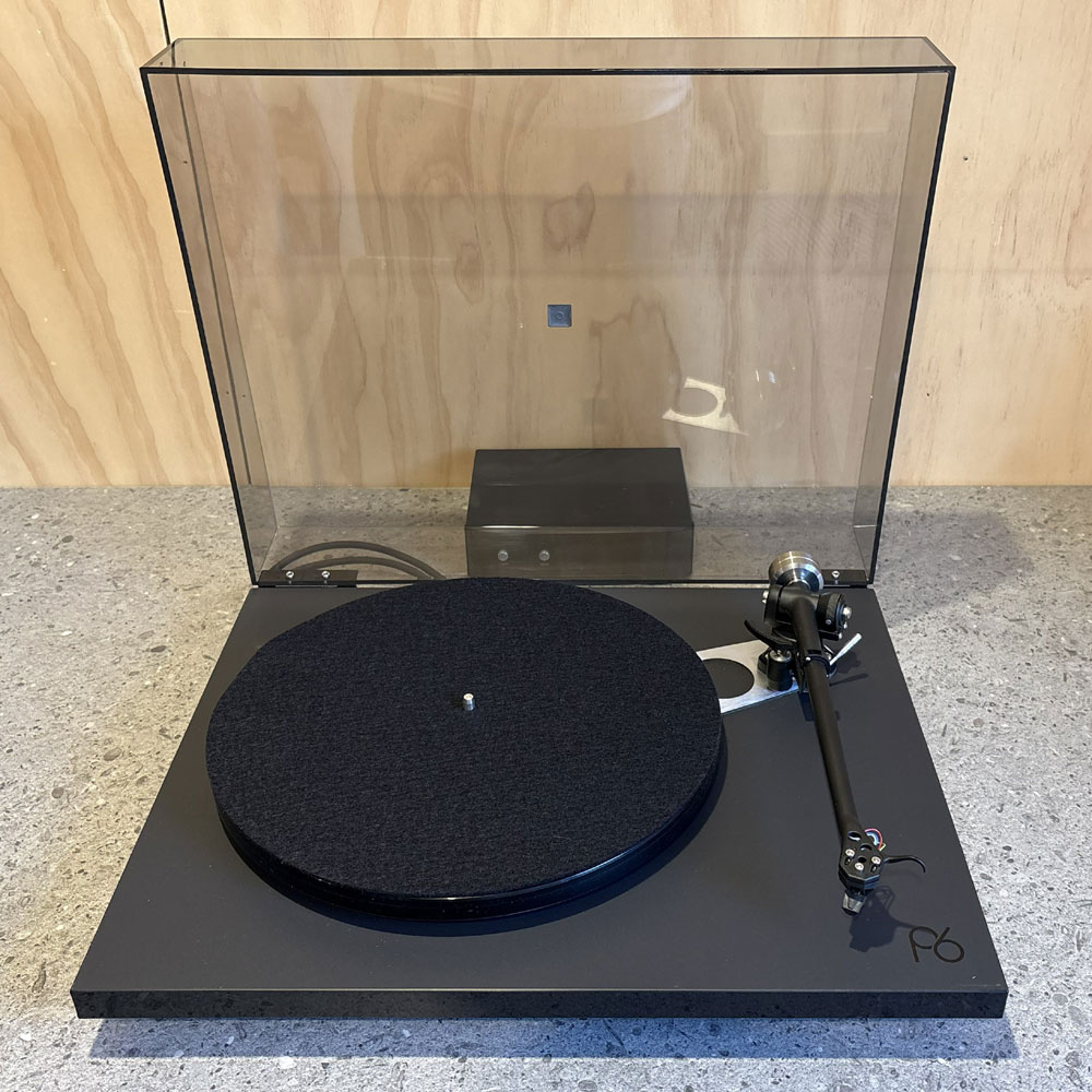 1000_exdem_p6_1 Rega Planar 6