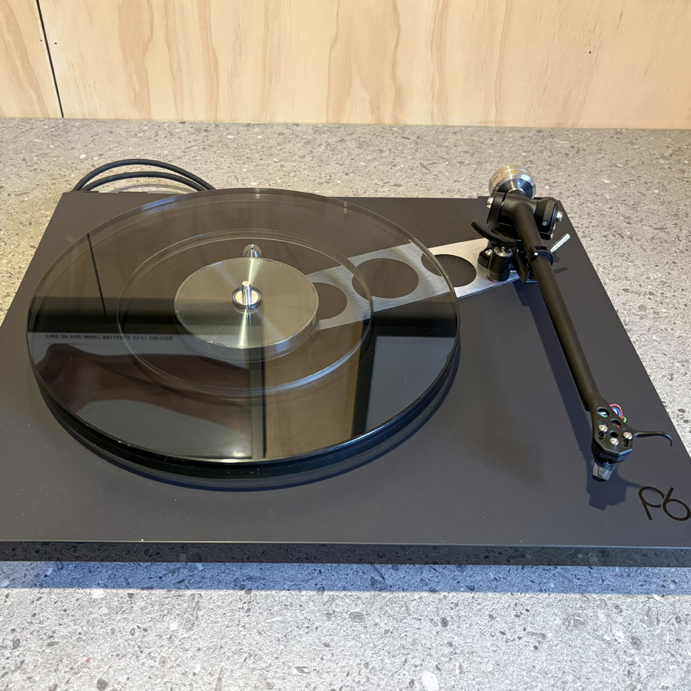 1000_exdem_p6_5 Rega Planar 6