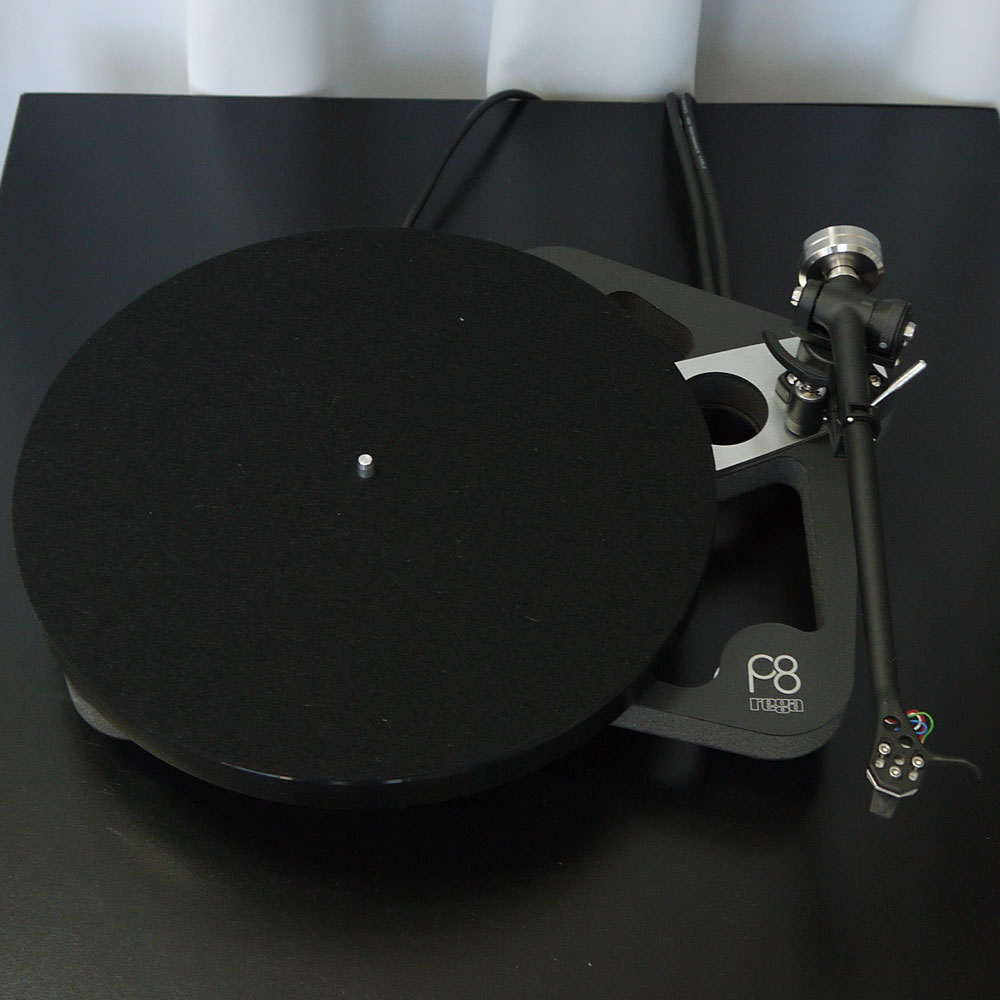 1000_exdem_p8_1 Rega Planar 8 turntable