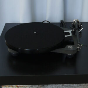 Rega Planar 8 turntable