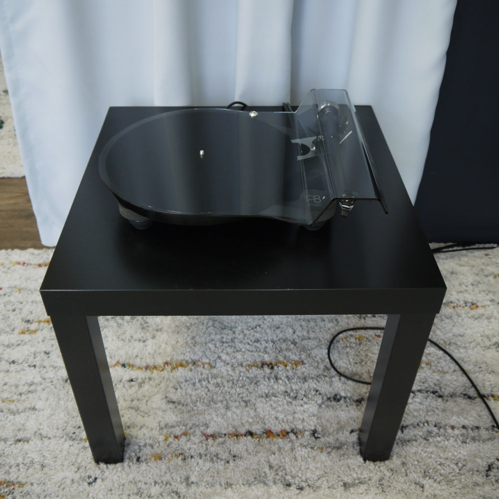 1000_exdem_p8_3 Rega Planar 8 turntable